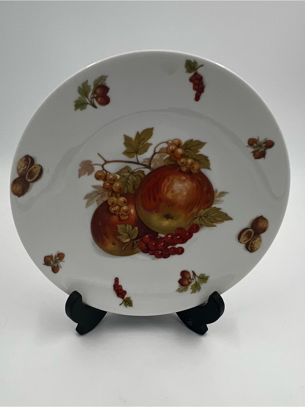 Bavaria DEBRA Porcelain Fruit & Nut Pattern Apples Salad plate 7.75” Germany